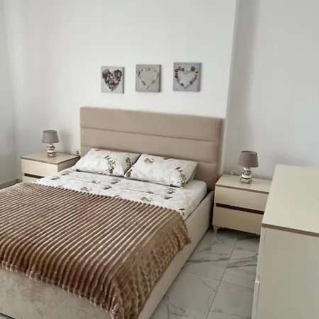 Elis Apartamento