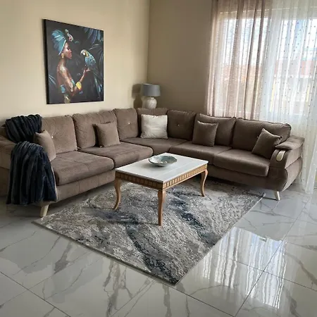 Elis Apartamento Kamez